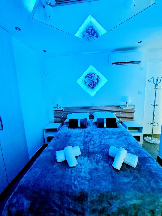 Hidden Lights Deluxe Apartment 圣纳帕 外观 照片